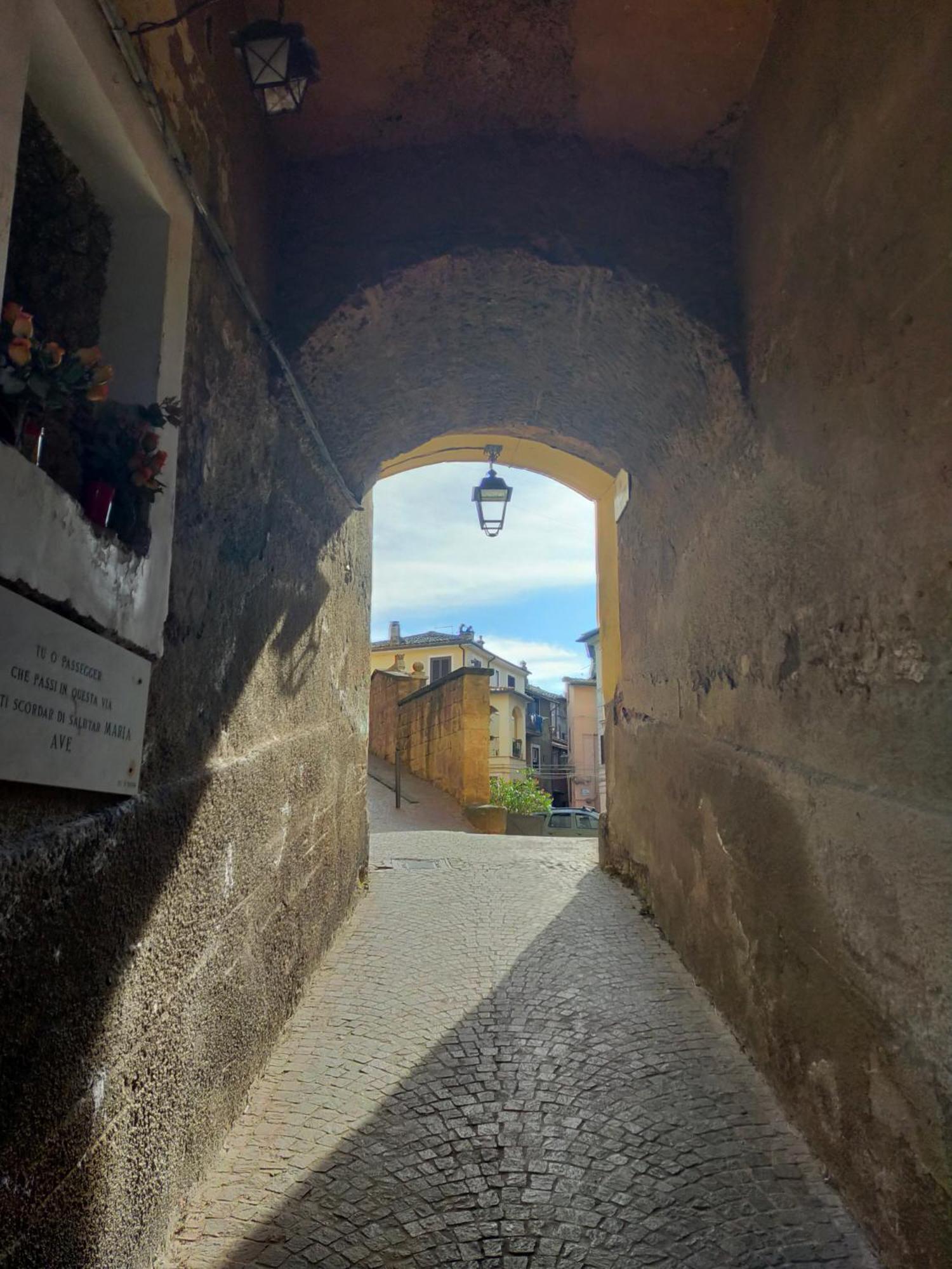 Borgo Vecchio Apartment Carbognano ภายนอก รูปภาพ