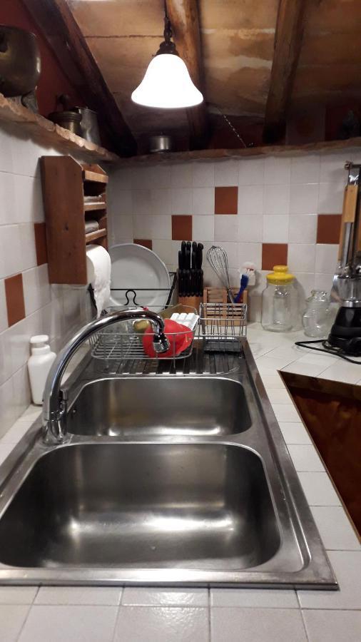 Borgo Vecchio Apartment Carbognano ภายนอก รูปภาพ