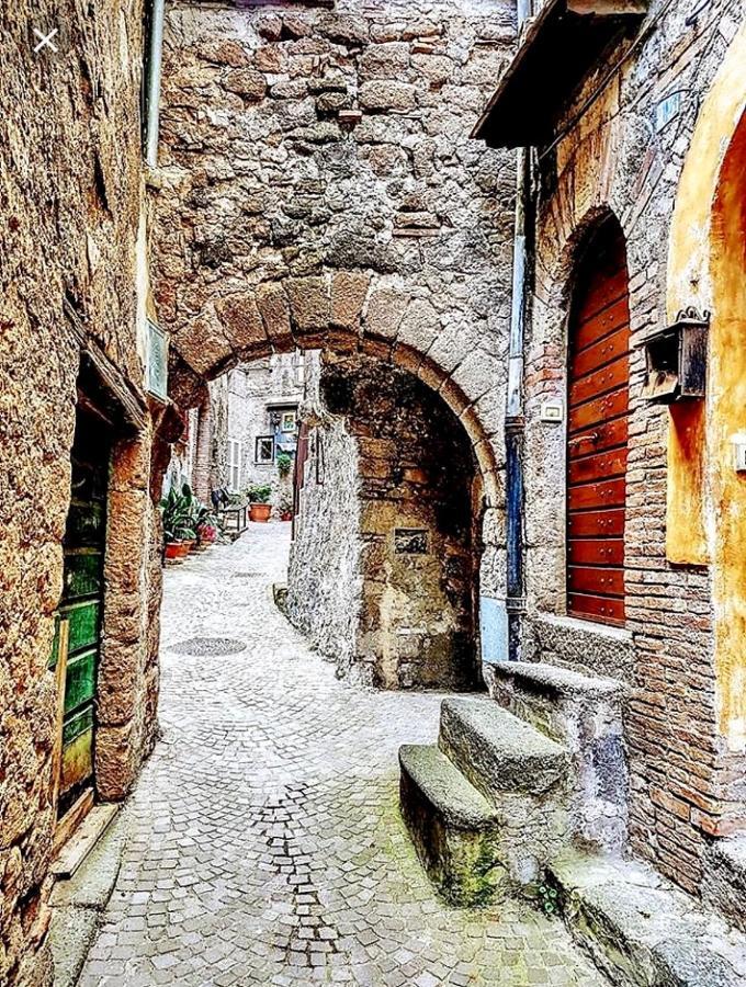 Borgo Vecchio Apartment Carbognano ภายนอก รูปภาพ